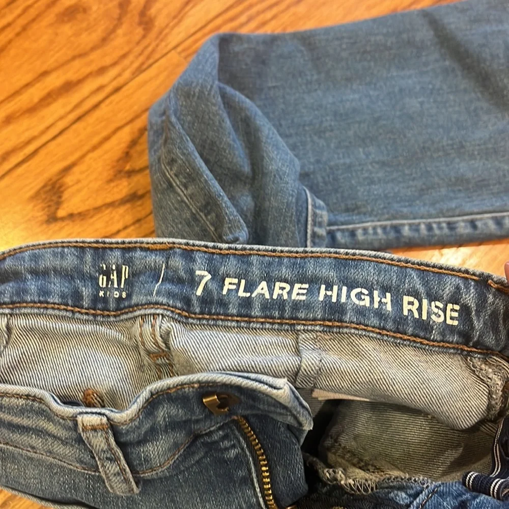 Gap Girl’s Flare High Rise Jeans Size 7